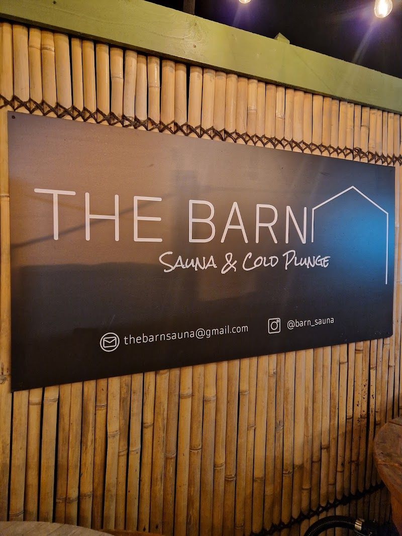 The Barn Sauna & Cold Plunge